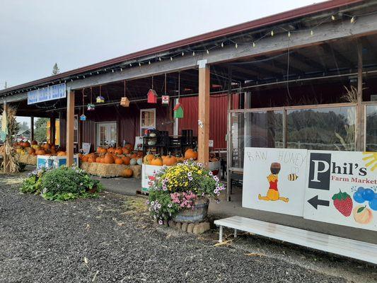 Phil's Farm Market