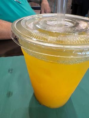 Jugo natural de naranja  delicioso!