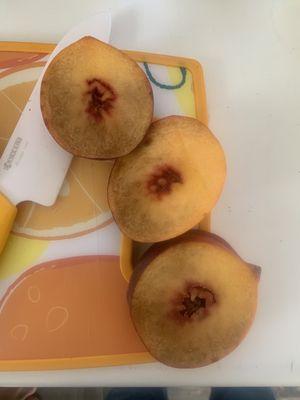 Bought some peaches on 8/29/19 and the quality is crap. Overpriced for poor quality and service.