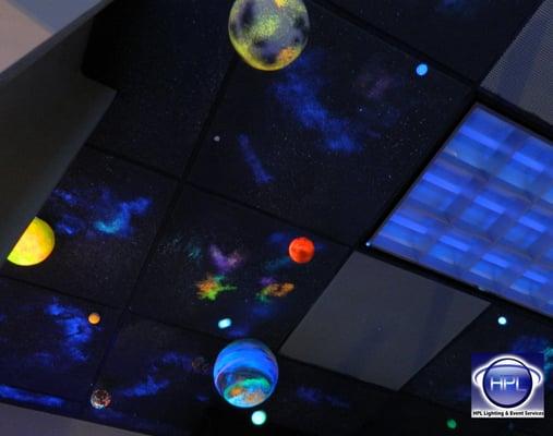 KIDS DENTAL PLACE-GLENDALE-OUTERSPACE ROOM