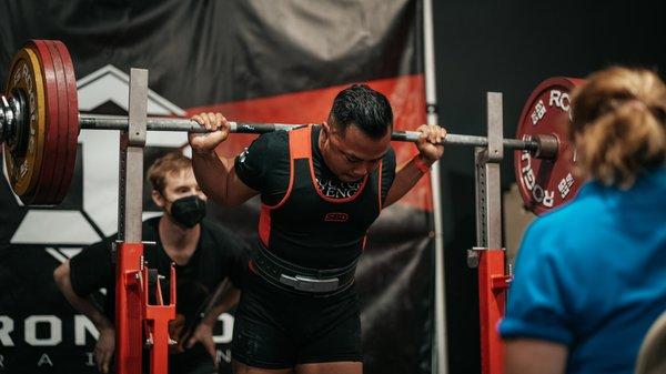 Competition squat