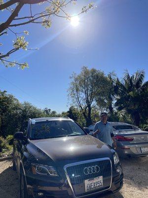 Windshield Replacement on this Audi Q5