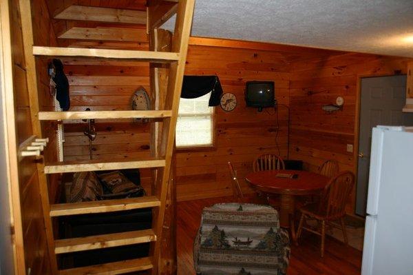 Cabin 7 with loft