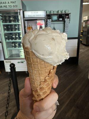 Single Scoop with Waffle Cone