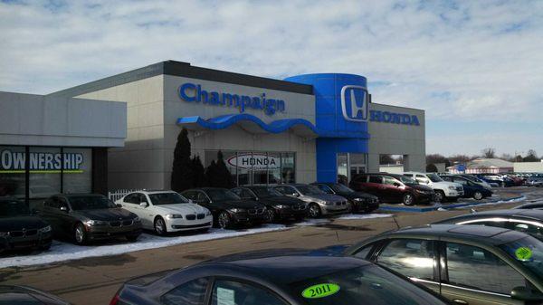 NOT JUST NEW CARS...100 PRE-OWNED MODELS OF ALL DIFFRENENT MANUFACTURERS.