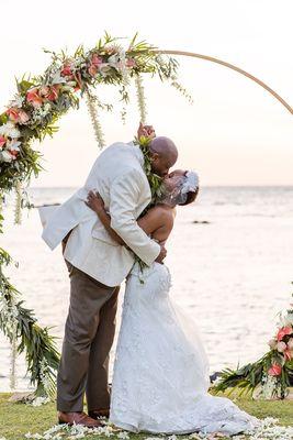 Hilton Waikoloa | Wedding Ceremony Arch