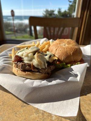 The delicious Blue Agate burger