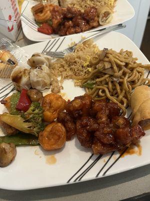 Shrimp shumai, general tsos chicken, garlic shrimp!