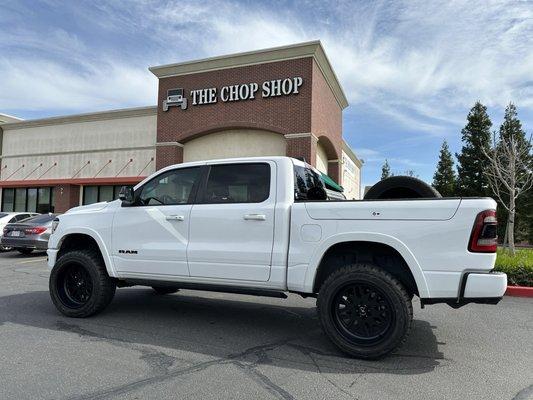 2021 Ram 1500 - BDS 4inch with American Force 22inch and Toyo RT