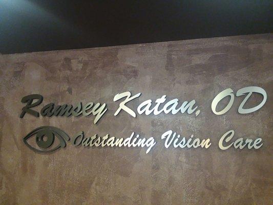 Dr katan is the best optometrist in Cali!