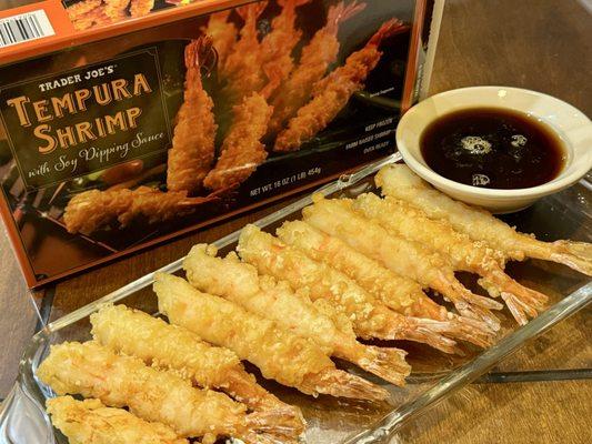 11.06.24 Tempura Shrimp w/ dipping sauce $7.99