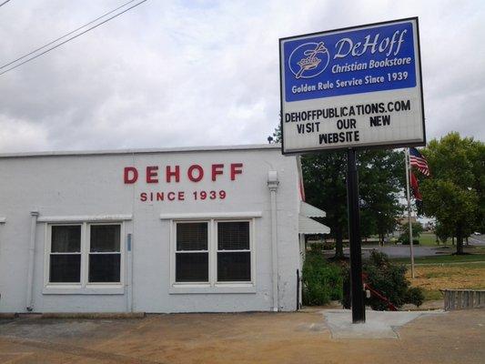 DeHoff Christian Bookstore: Golden Rule Service Since 1939