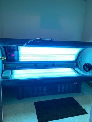 Traditional Lay-Down Tanning Bed