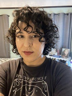 #shortcurlyhaircut