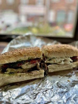 MUSHROOM PESTO SANDWICH