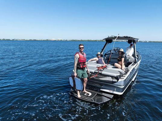 Positive Waves boat rental and water sports