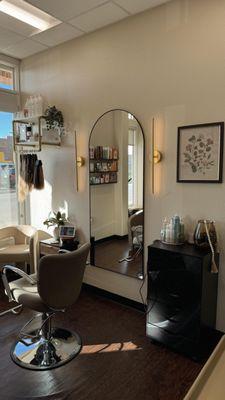 Rose & Ray Salon