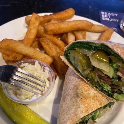 Veggie wrap with fries