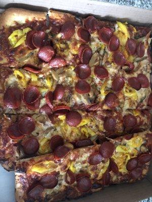 Half tray pepperoni, banana peppers and mushrooms