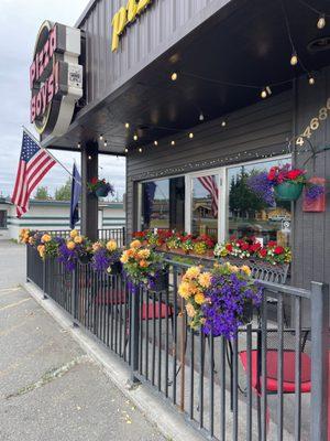 Pizza Boys Storefront and front patio seating