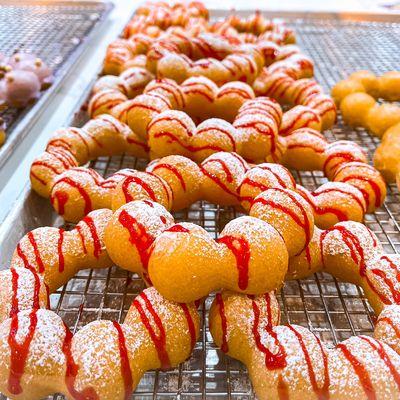 Strawberry funnel cake