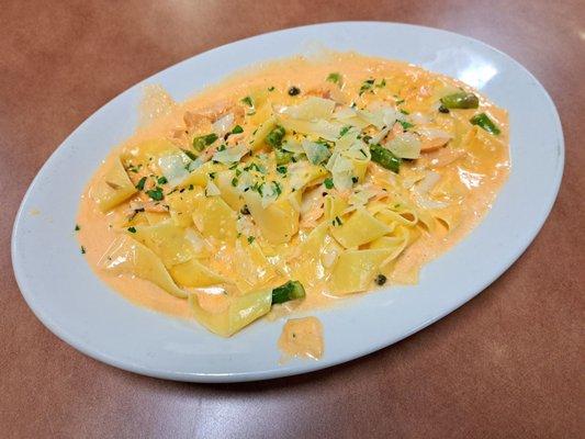 Pappardelle Creamy Smoked Salmon is a Valentine's Day 2023 special.