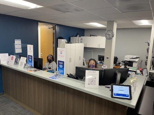 Spine & Sport Physical Therapy front desk