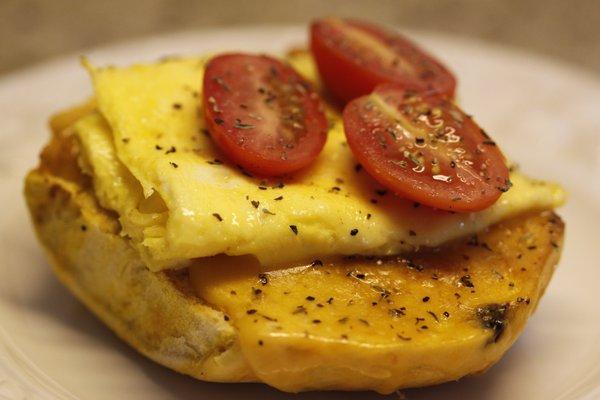 Got home and made an open-faced egg,cheese,tomato sandwich with a Sundried Tomato Bagel. Bagel was soft, and chewy. So , so delicious!