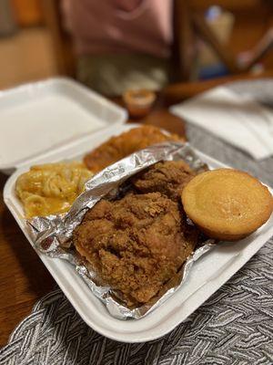 Dinner (2 pieces of Fried Chicken, Mac and Cheese, Yams, Cornbread)