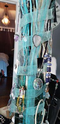 Pretty jewelry display