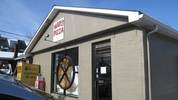 Modern Mary's Pizza