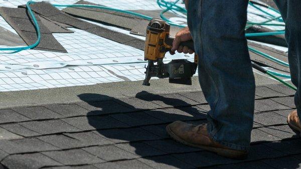 Shingling roof. A Roof Replacement