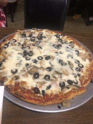 Charlie's Tavern 'Classic' Pizza