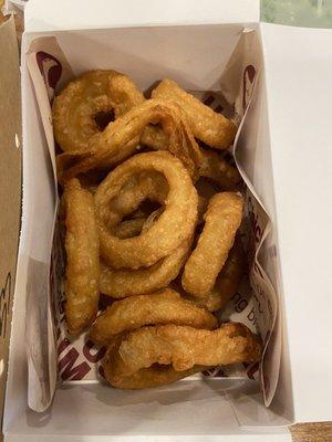 Onion rings - a little mushy 6/10