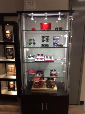 Great selection of Rayban sunglasses