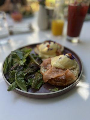 Salmon Eggs Benedict