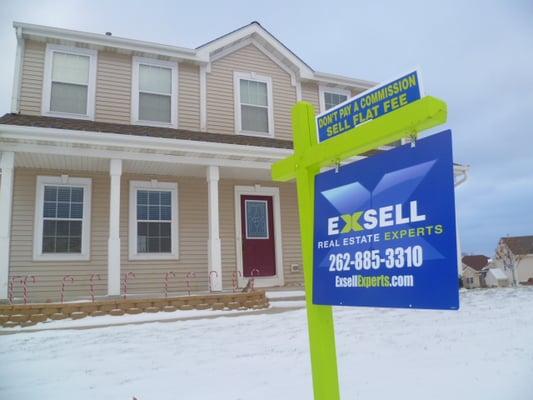 Wisconsins #1 Flat Fee Real Estate Brokerage.  Helping home sellers sell faster & net more money.  Full service flat fee!