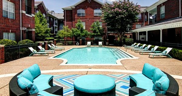 Resort-style swimming pool