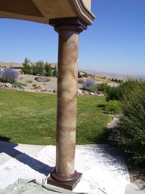 Outdoor column Arrowcreek