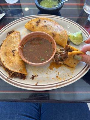 Froys Birria tacos