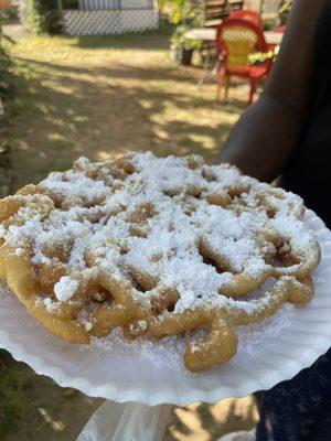 Plane funnel cake