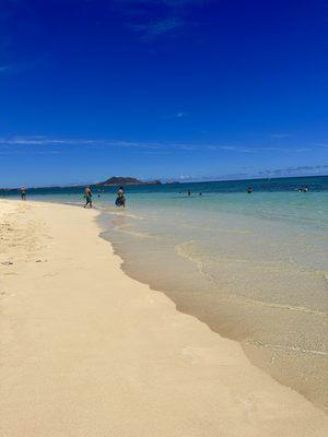 The nearby beach is a real heaven that was why I didn't leave same night. I had to suck it up for 3 nights until we went to a resort