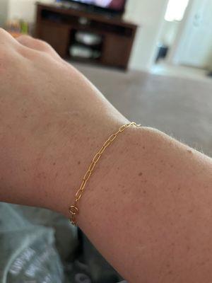 Gold paper clip chain bracelet