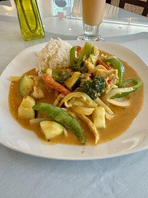 Panang curry with chicken - lunch special