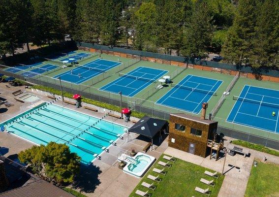 Outdoor tennis courts and pool