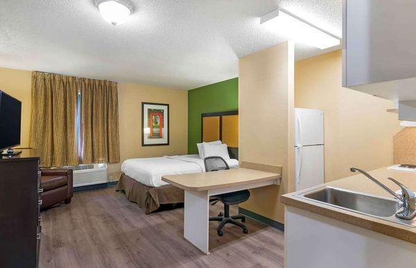 Extended Stay America Suites - Kansas City - Airport