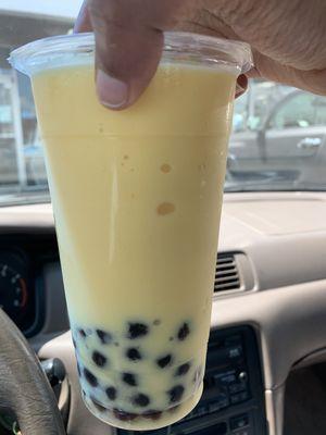 mango smoothie with tapioca ($4) cash only !!!