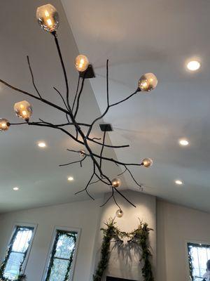 Neat light fixture