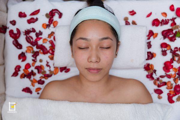 Try our Relaxing Facial !