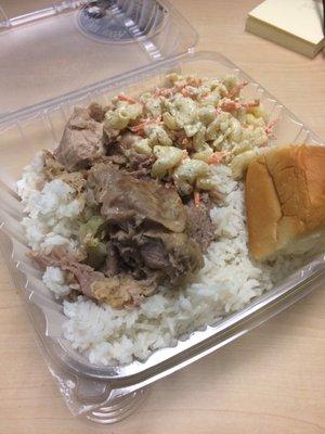 Kailua Pork with Macaroni Salad